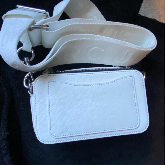 Marc Jacob’s white Purse - Picture 4 of 10